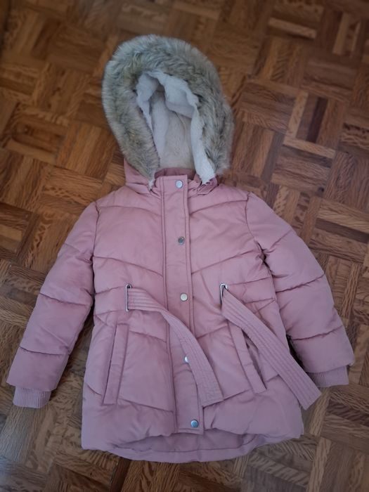 Kispo rosa menina com carapuço com pélo