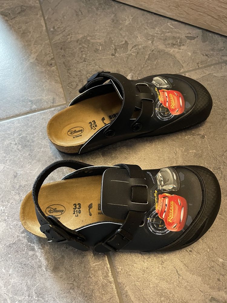 Sandałki Birkenstock czarny profilowany rozm.33