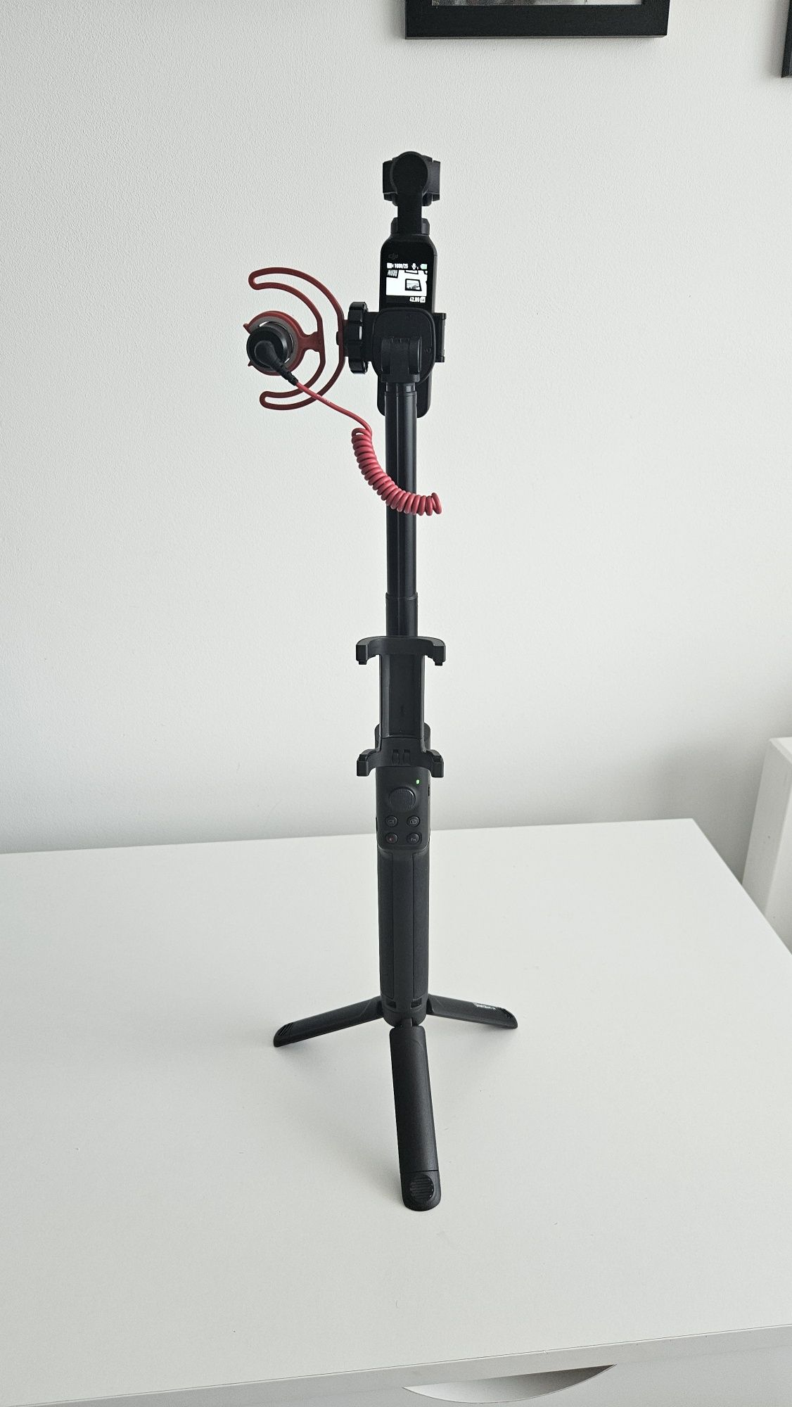 Kamera DJI Osmo Pocket+ DJI Extension Rod + mikrofon Videomic me
