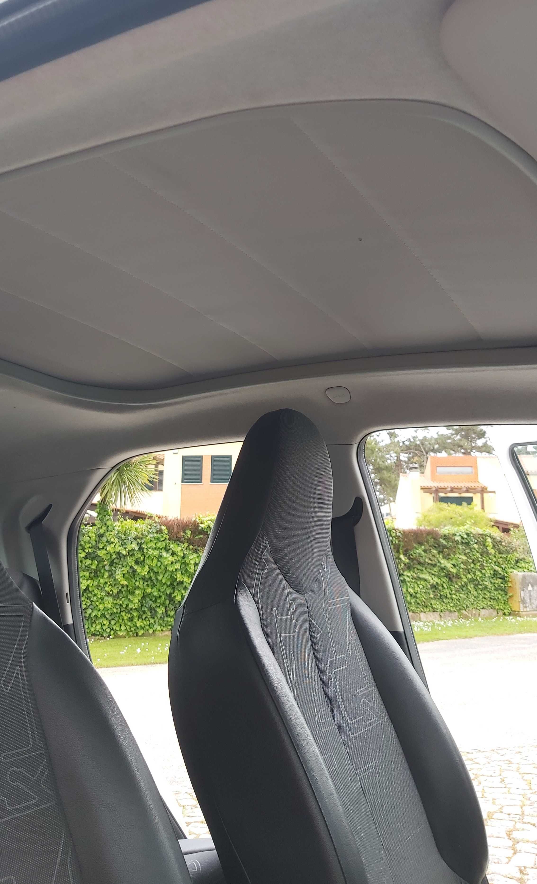TOYOTA AYGO Open Air X-Play+/ X-Touch