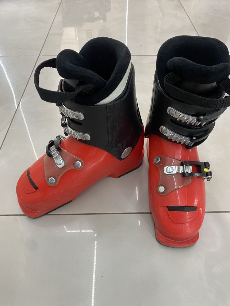 Buty juniorskie Atomic RJ3 22-22,5 skorupa 267 mm