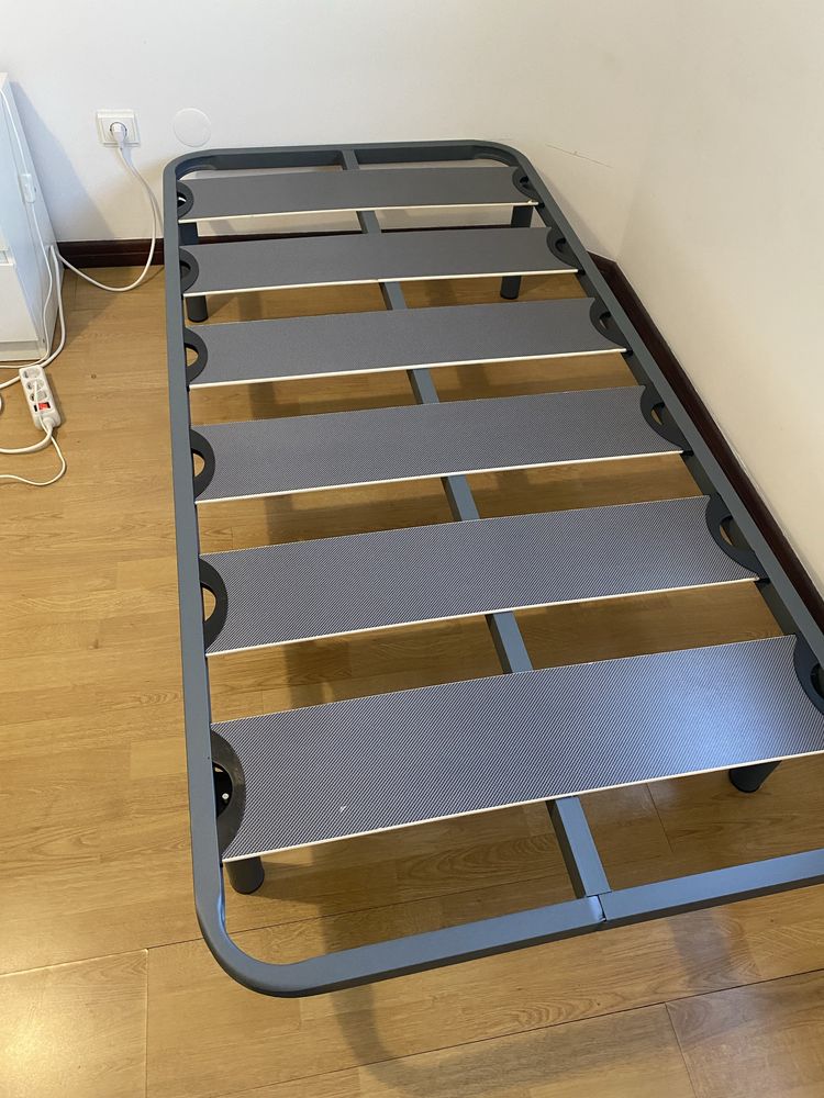 Cama solteiro com colchao 200x90