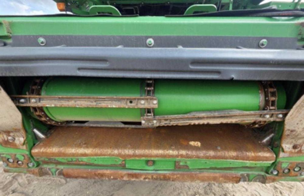 продам John Deere S670 2012року