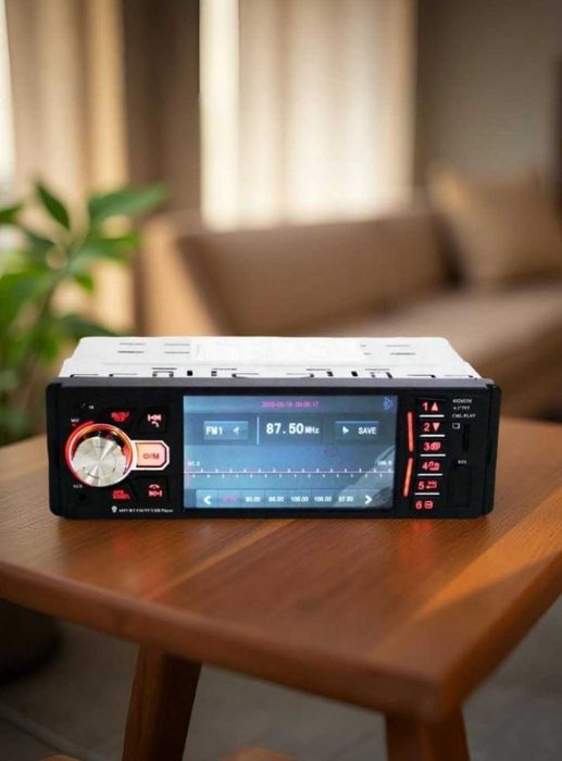 Автомагнітола з сенсорним екраном 4,1 bluetooth usb fm