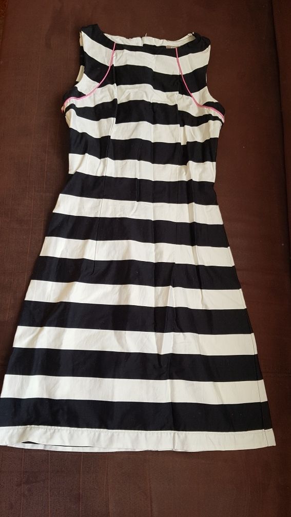 Czarno-biała sukienka Orsay 36