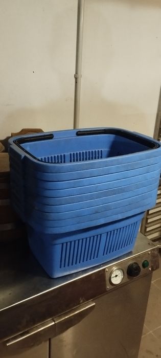 Магазинные оборудование