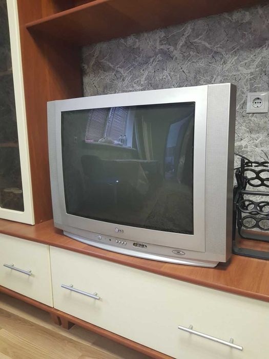 Телевізор LG CT-29K30VE