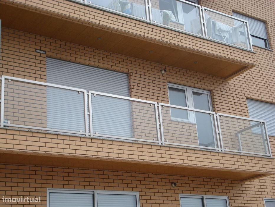 Apartamento T2 para alugar em Custoias