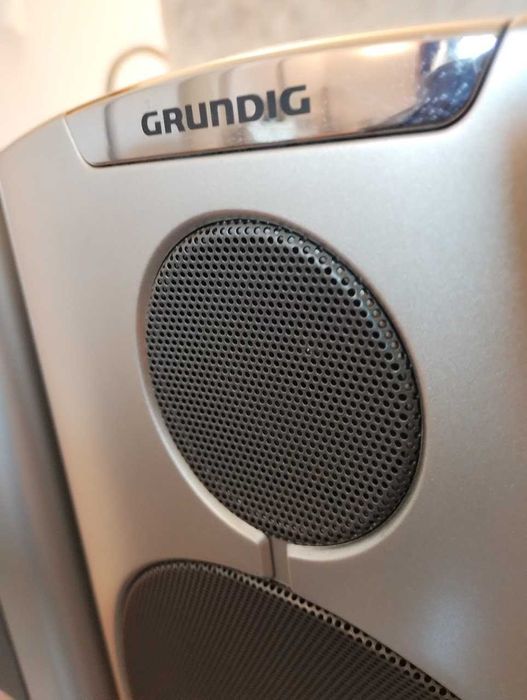 Grundig UMS 100 / Tuner FM, CD, Tape + Głośniki dwudrożne BR