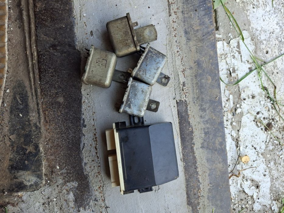 Реле на Москвич.   .