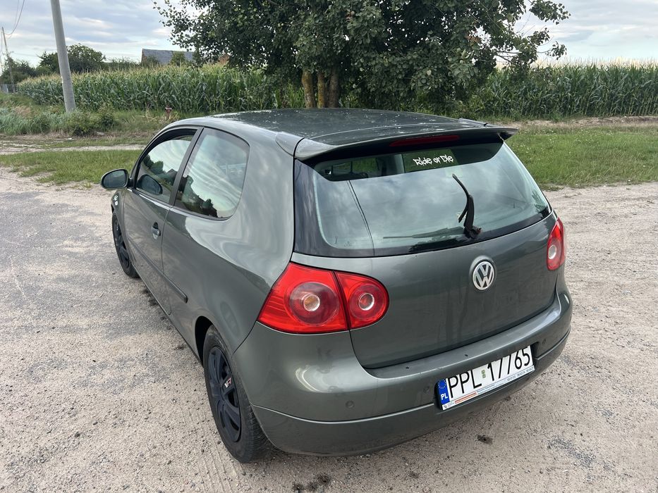 Golf V, pakiet caractere