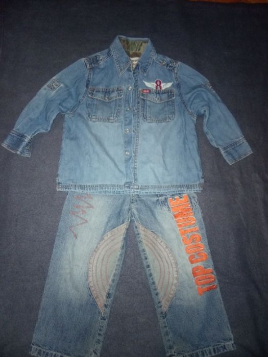 Джинсовый костюм для мальчика 3-4 года