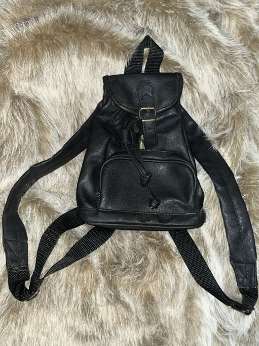 Кожаный рюкзачек бесплатно