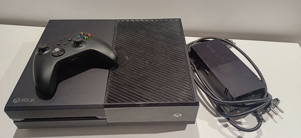 Zestaw Xbox One 500gb