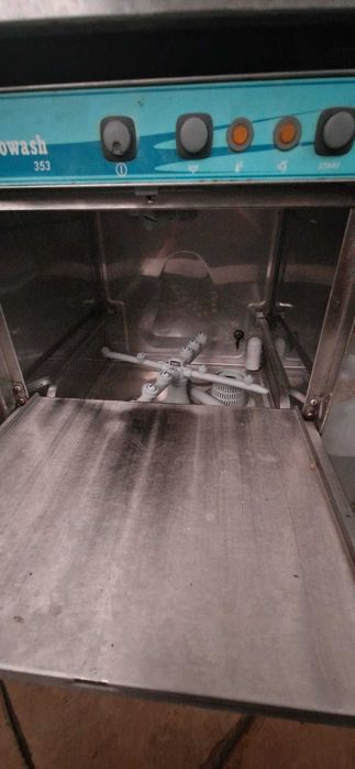 2 Máquinas de Lavar Louça/Copos- Equipamento Restauração e Hotelaria