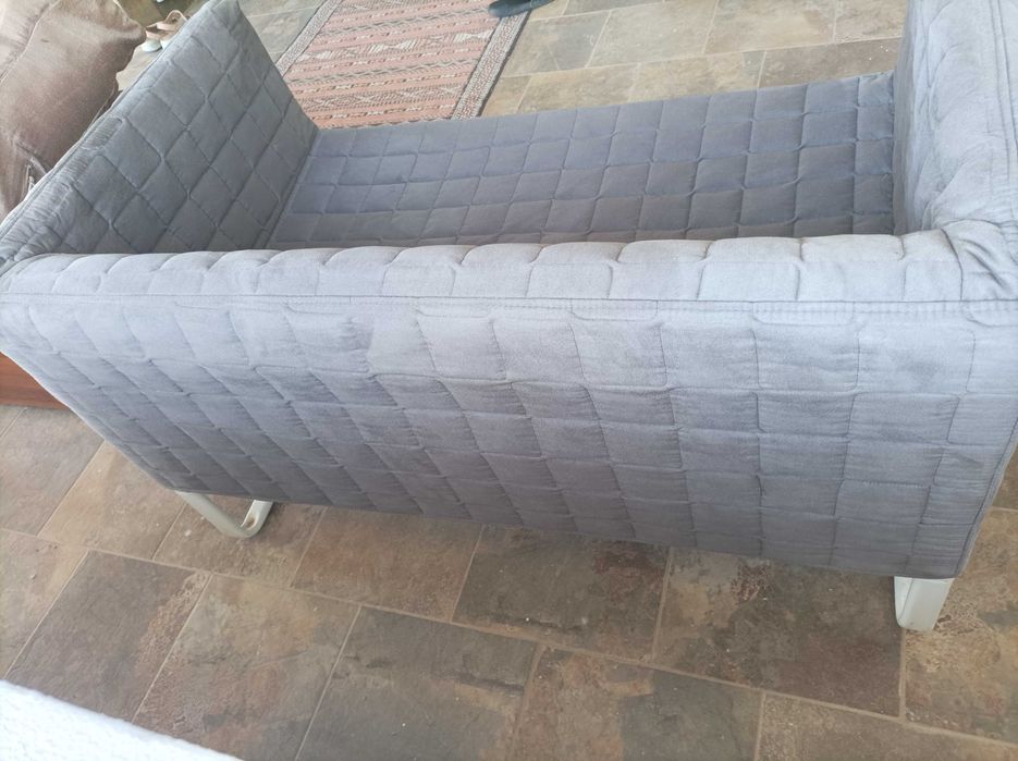 Sofá IKEA Cinzento Sala/Quarto