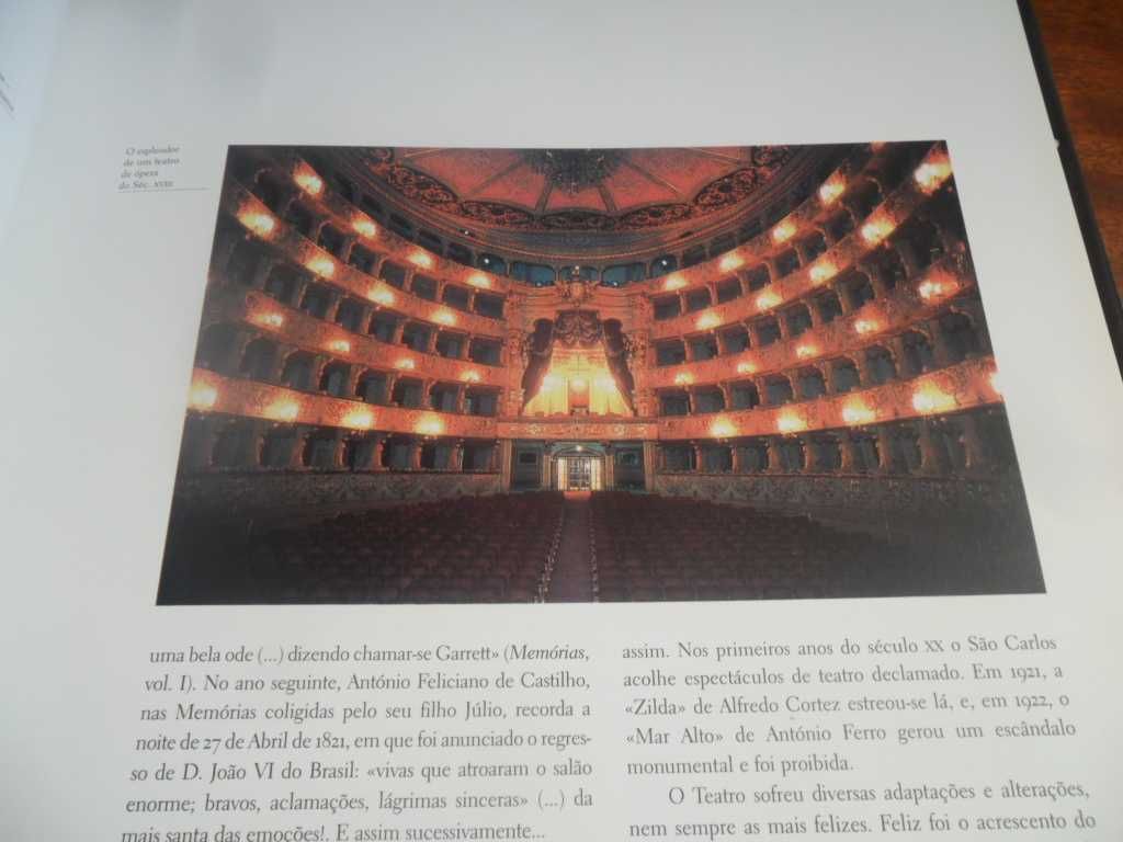 "Teatros de Portugal" de Duarte Ivo Cruz - 1ª Edição de 2005
