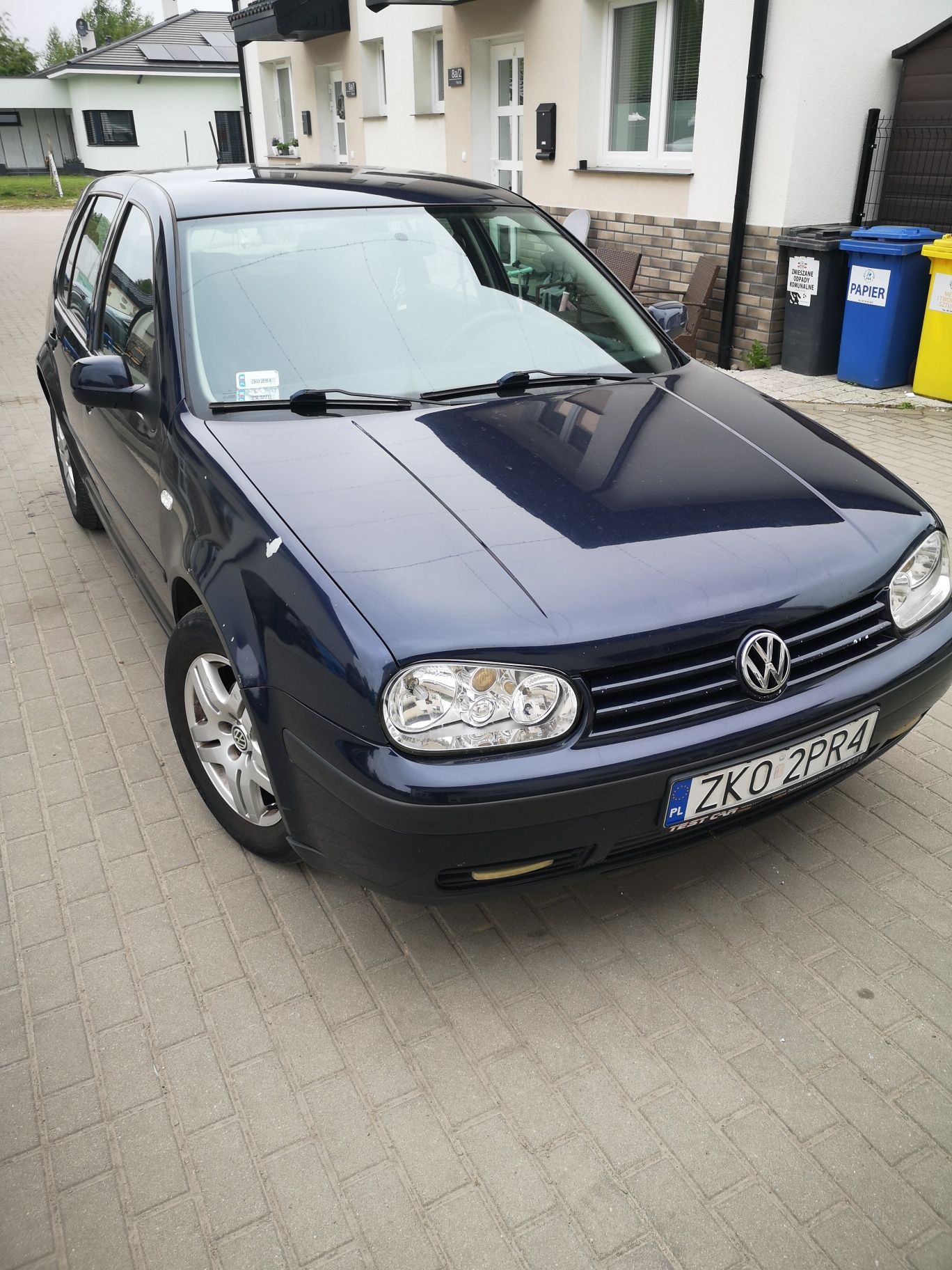 Volkswagen golf IV  1,6 benzyna, nowy rozrzad i olej, długie opłaty