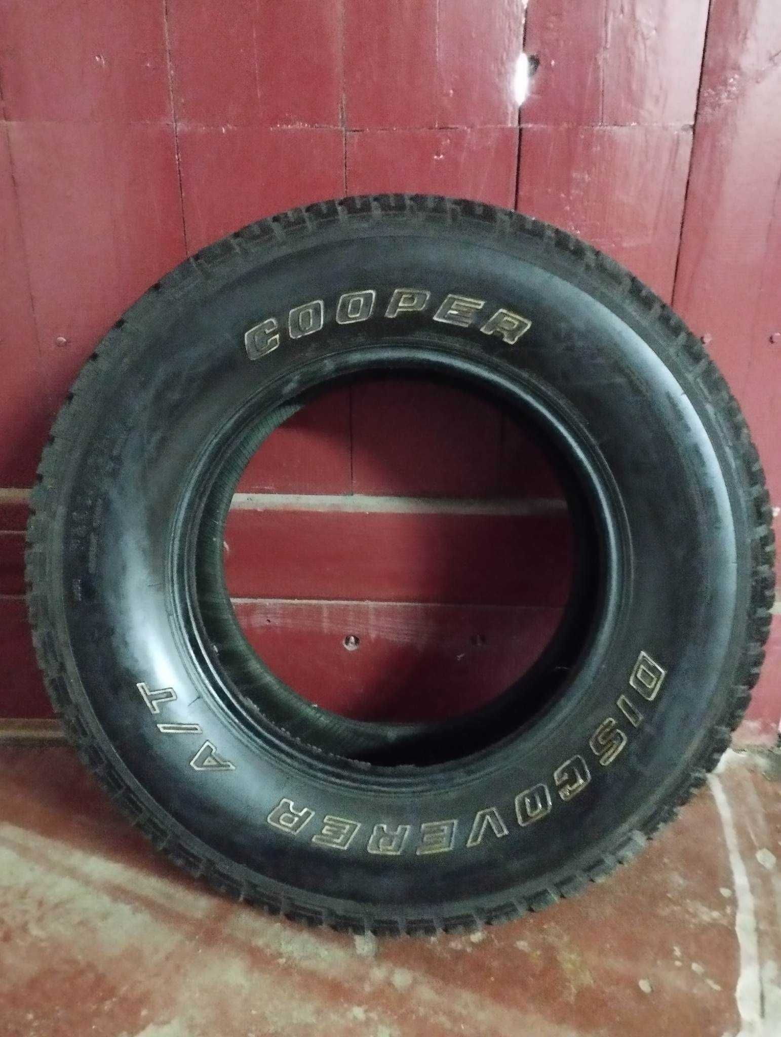 Pneu Cooper 265/70 R17