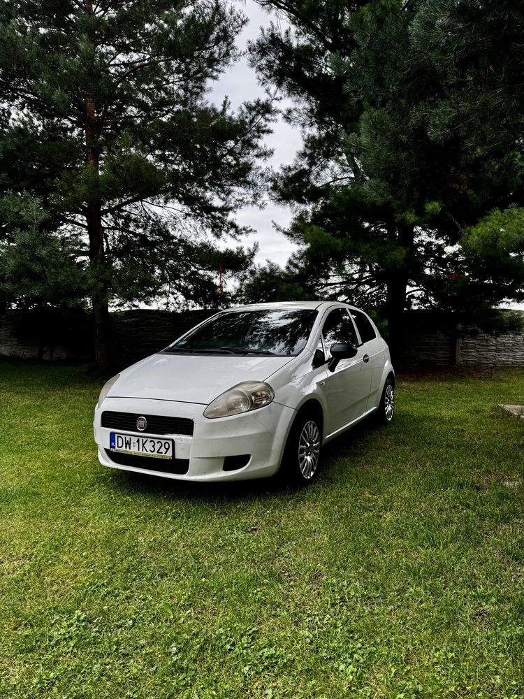 Fiat Grande Punto 1.4 lpg 2013 klima polski salon 23%Vatu.