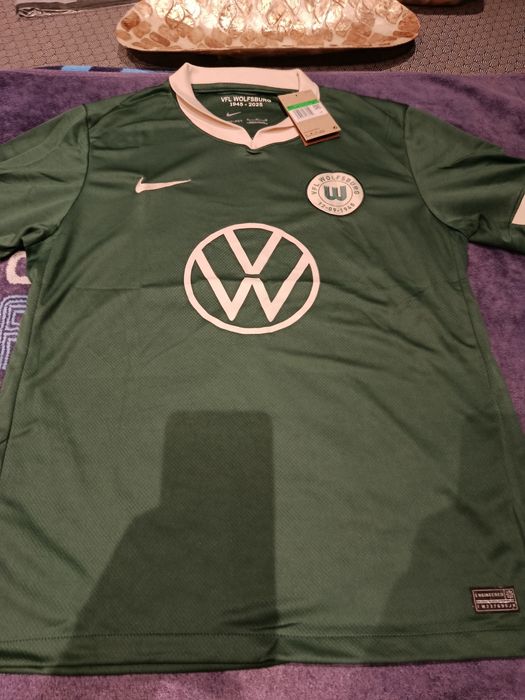 Camisola alternativa Wolfsburg 2526