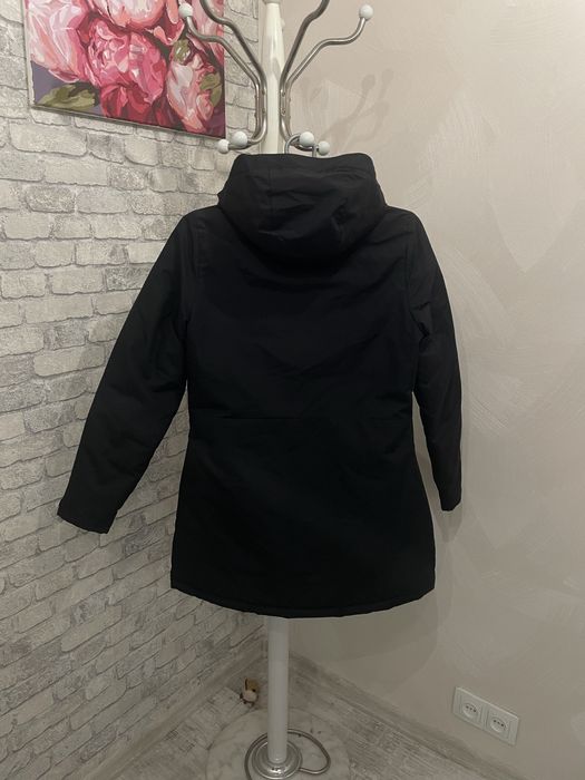 Жіноча зимова парка adidas