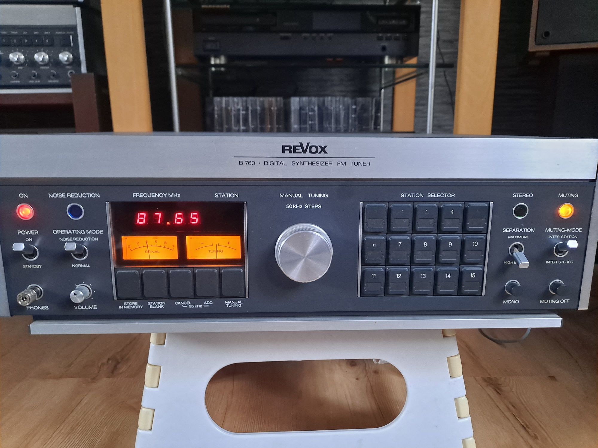 Tuner Revox B760 po odświeżeniu