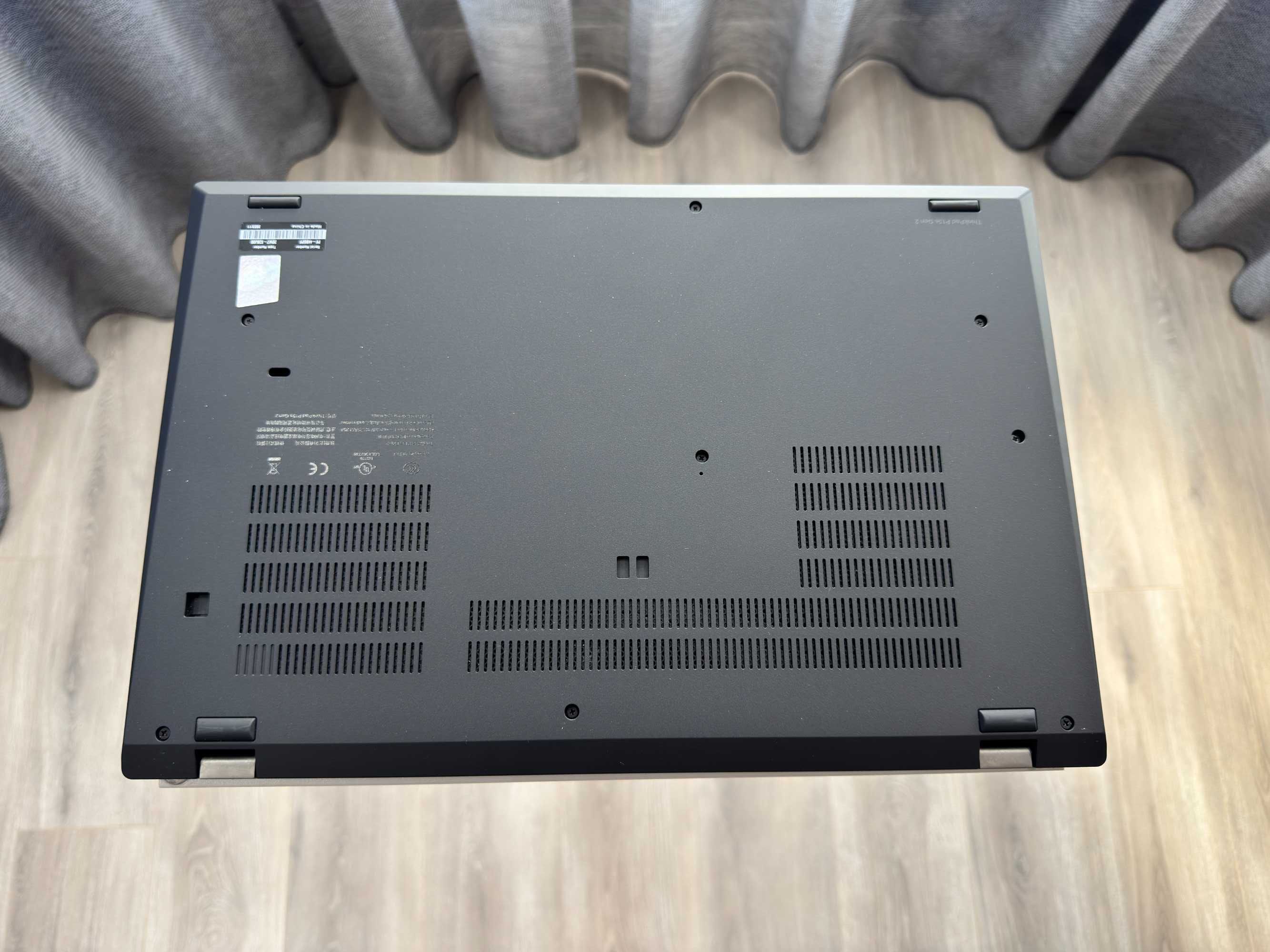 Ноутбук Lenovo ThinkPad P15S | i7-1185G7 T500 | 32/512 | FHD IPS