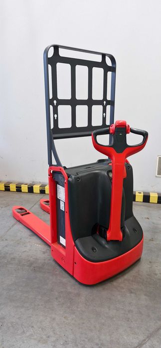 Elektryczny wózek paletowy Linde T16