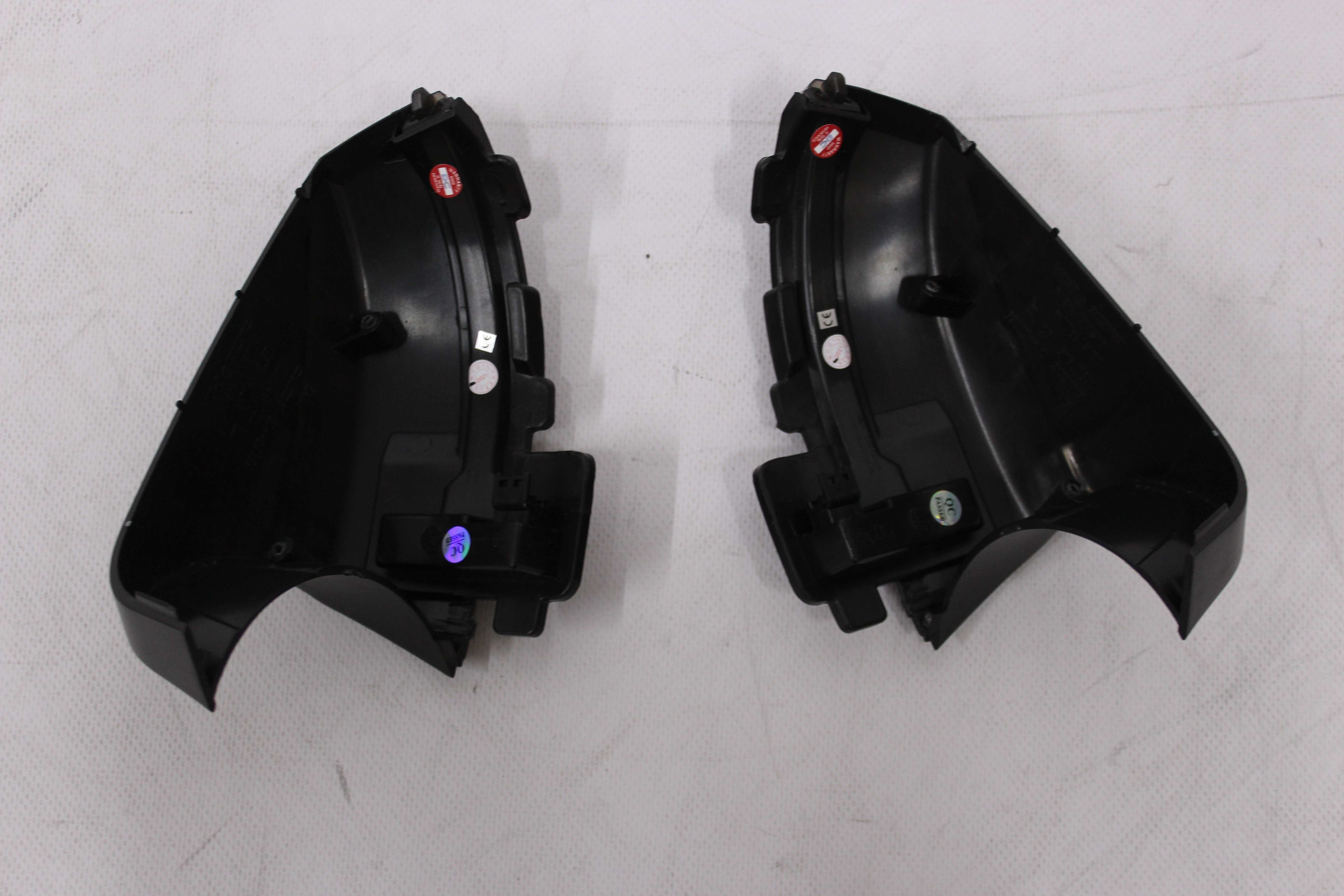 Diodowe kierunkowskazy w lusterka  VW POLO 6R 09-17 DYNAMICZNE CZARNE