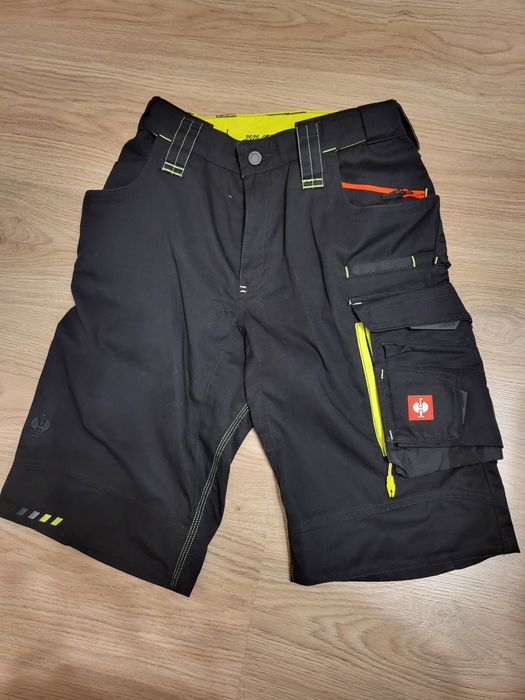 Krutkie spodenki meskie Engelbert Strauss motion2020