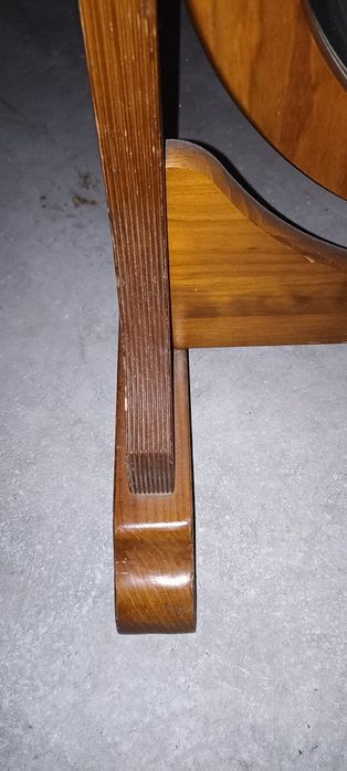 Espelho de pé em madeira - Urgente