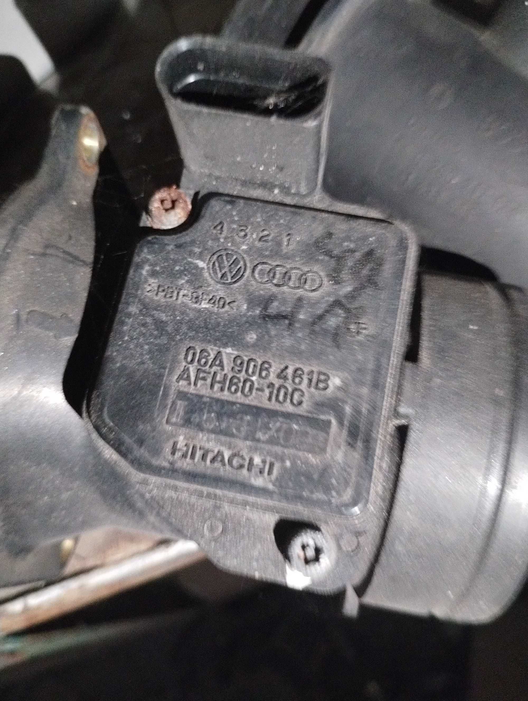 Przepływomierz Hitachi Audi a3 1.6 1.8