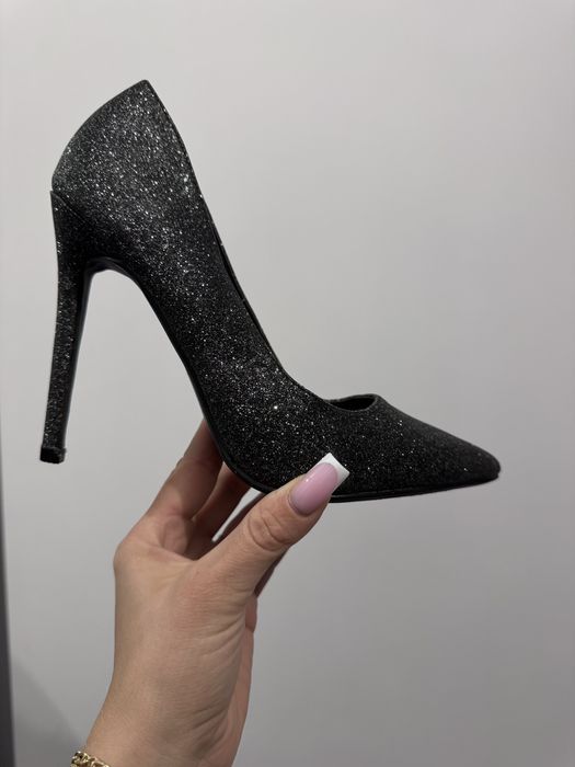 Nowe szpilki na Andrzejki