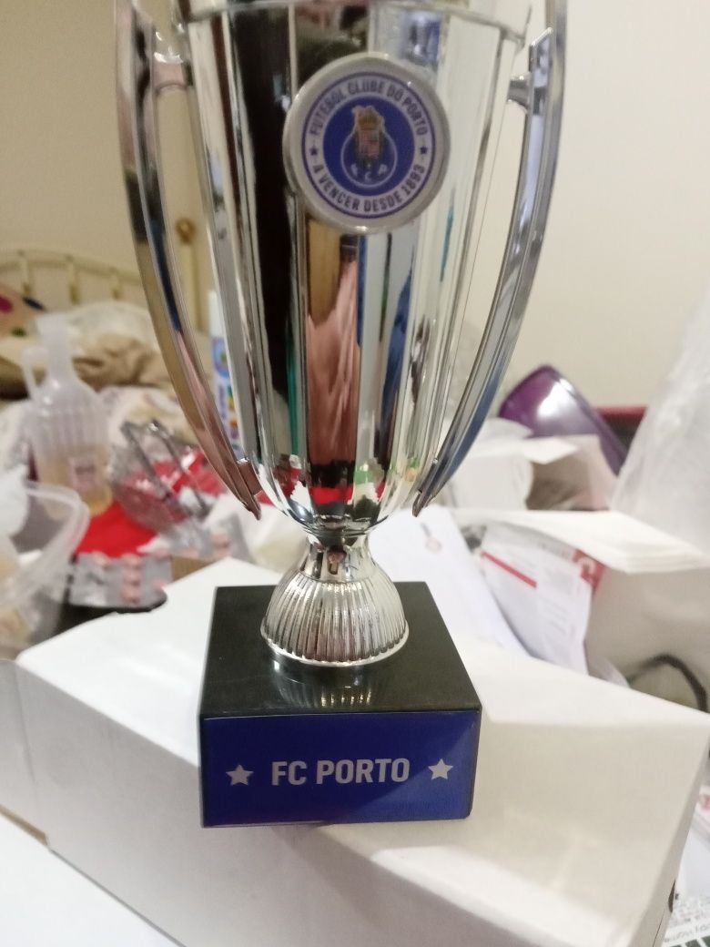 Taça de vencedor da taça de Portugal 2023.Porto