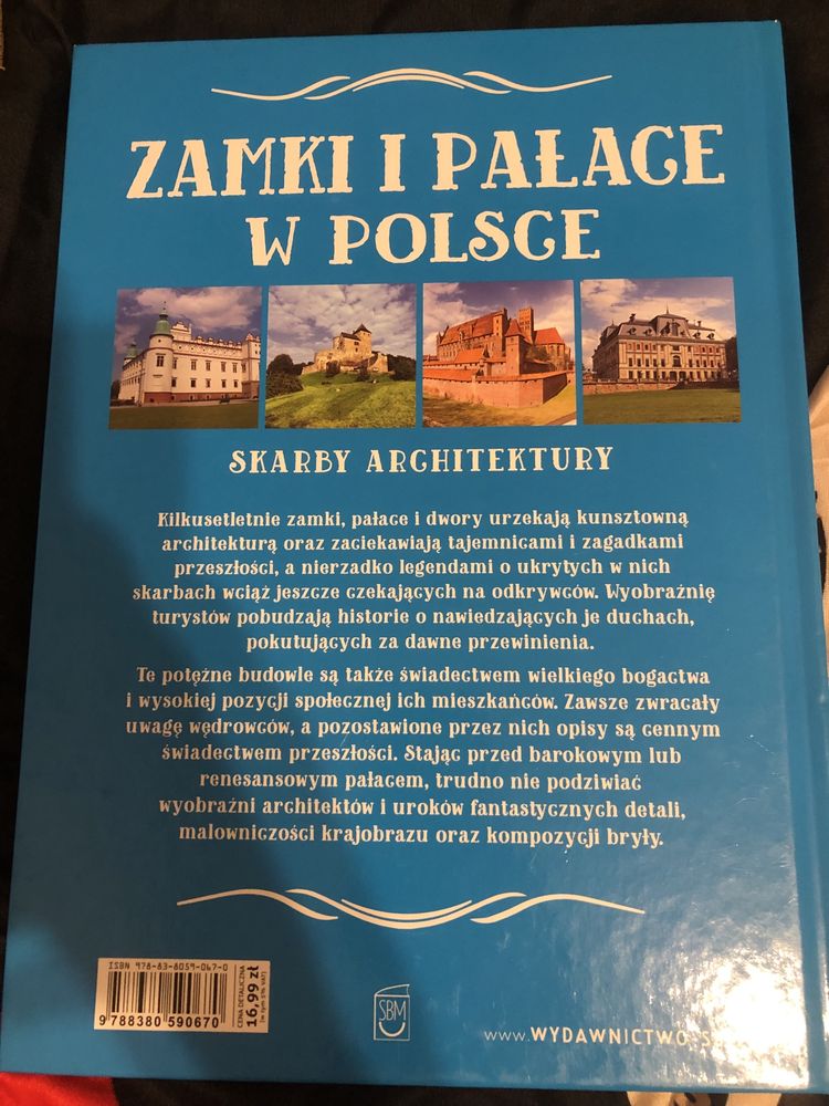 Zamki i pałace w Polsce, książka