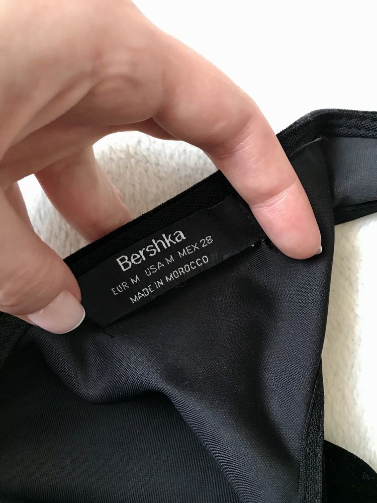 Боди Bershka M