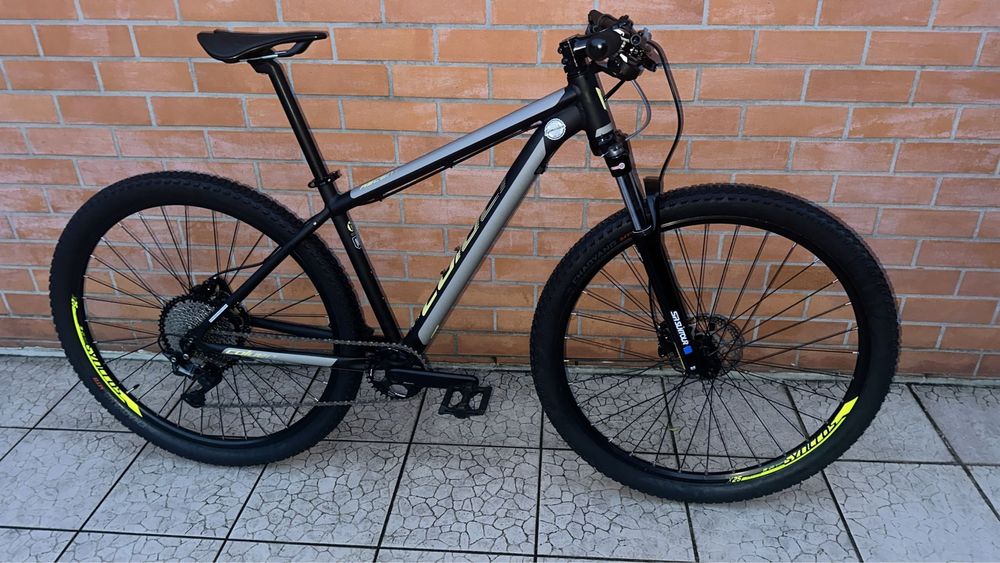 Bicicleta btt Roda 29 coluer Ascent monoprato