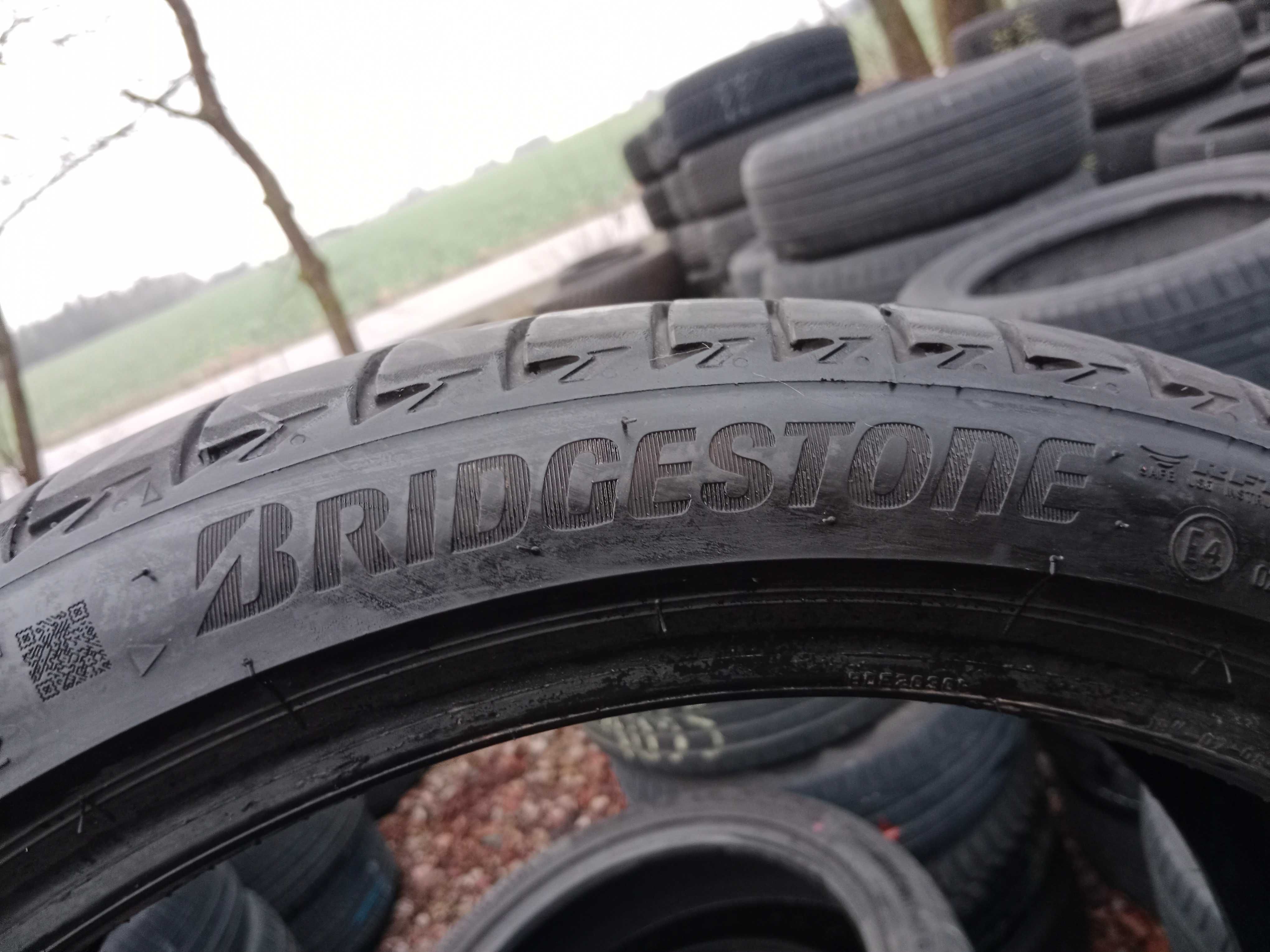 Opona używana 225/40R19 Bridgestone Turanza T005 RFT 1szt.