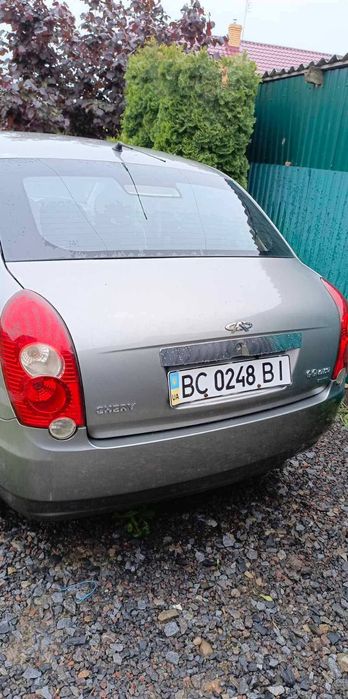 Продам Черрі джагі авто у хорошому стані на ходу