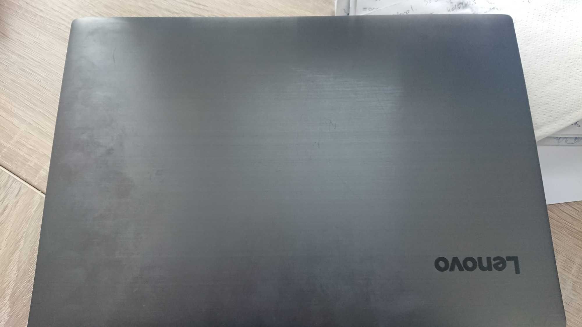 lenovo v330-15ikb  i7 8gen   ddr4 12GB / ssd 256 GB