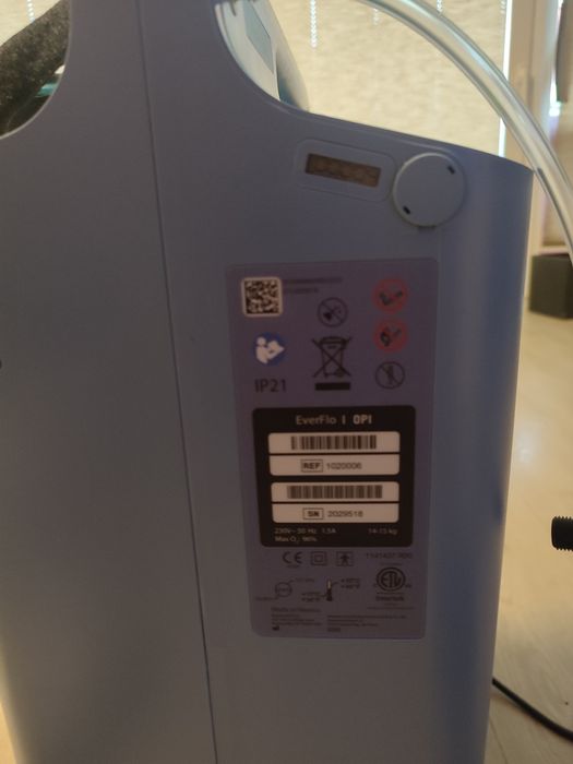 Koncentrator Tlenu PHILIPS IP21 (EVER FLOW OPI) UŻYCIE tylko 4h !