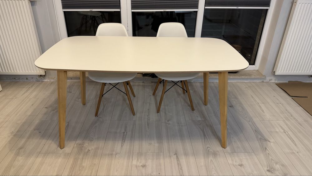 Stół Ikea Nordmyra biały lite drewno brzoza 150x85