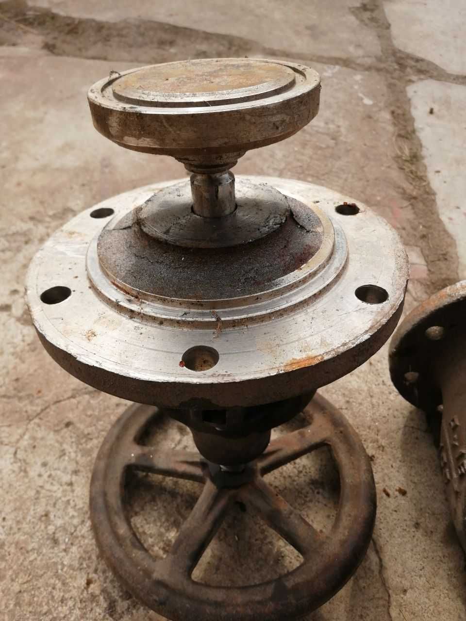 Засувка ( задвижка) діаметр 100 мм. З некорозійної сталі, 12Х18Н9ТЛ