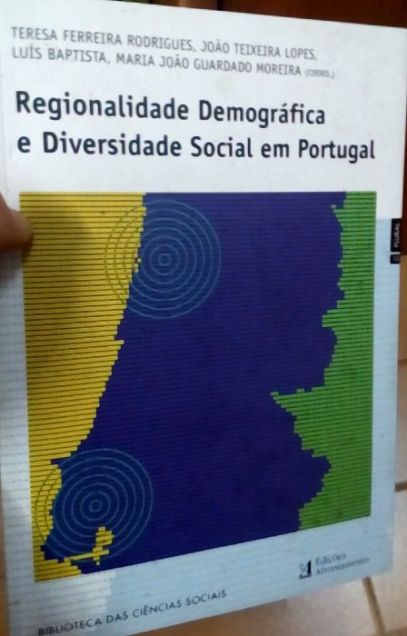 Livros sobre Ciências Sociais, Demografia, Geografia, Comunicação