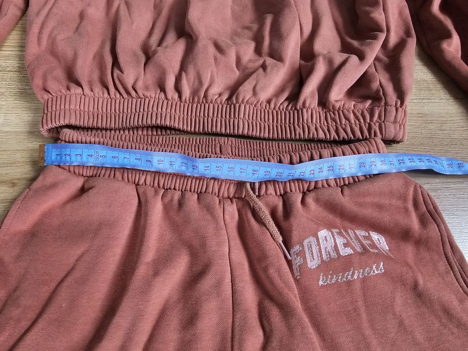Dresy dziewczęce H&M komplet r152