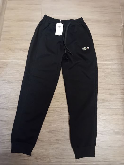 Lacoste spodnie dresowe ciepłe, nowe