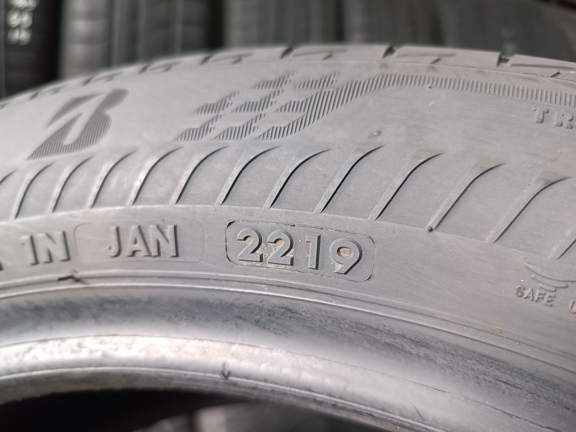 Літні шини BRIDGESTONE 225/50 R18 RUNFLAT резина Р18