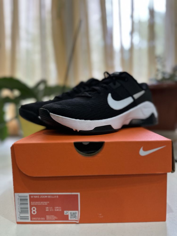 Кросівки Nike air zoom bella