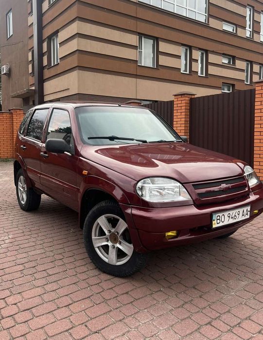 Chevrolet Niva 2004 газ/бенз